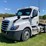 2019-freightliner-cascadia-day-cab-image-1