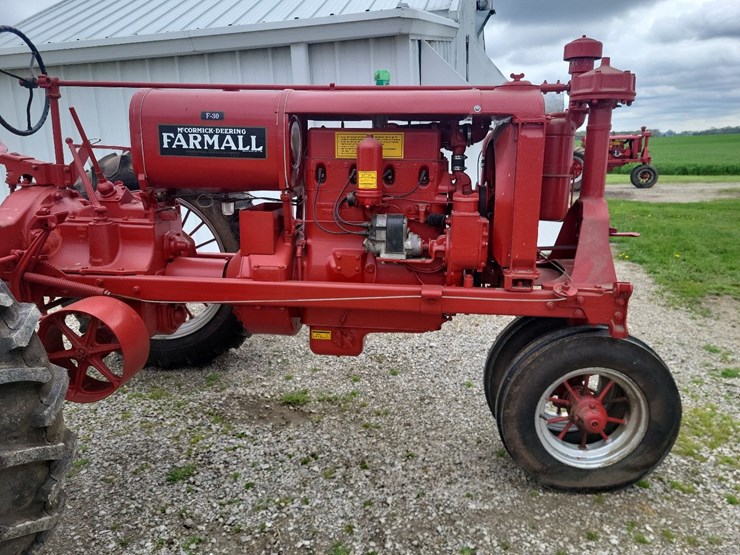 1938-international-farmall-f-30-tractor---not-running-image-25