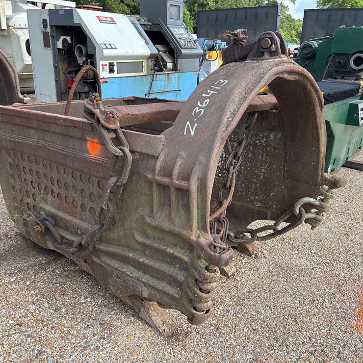 #36413 • 1 TS DRAG BUCKET