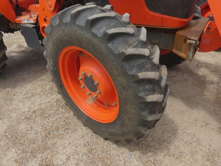 kubota-m8540d-image-10