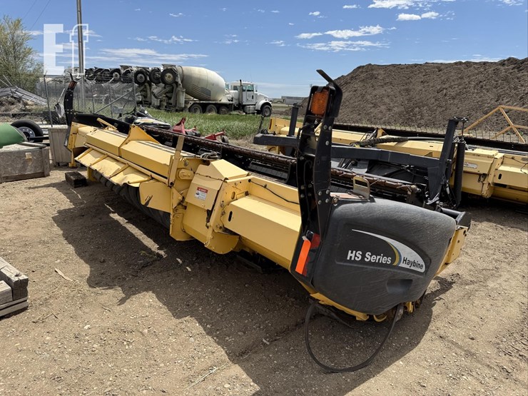 new-holland-18hs-image-2