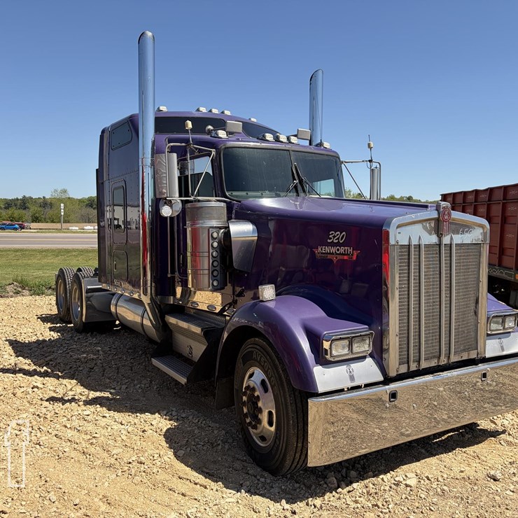2005 KENWORTH W900