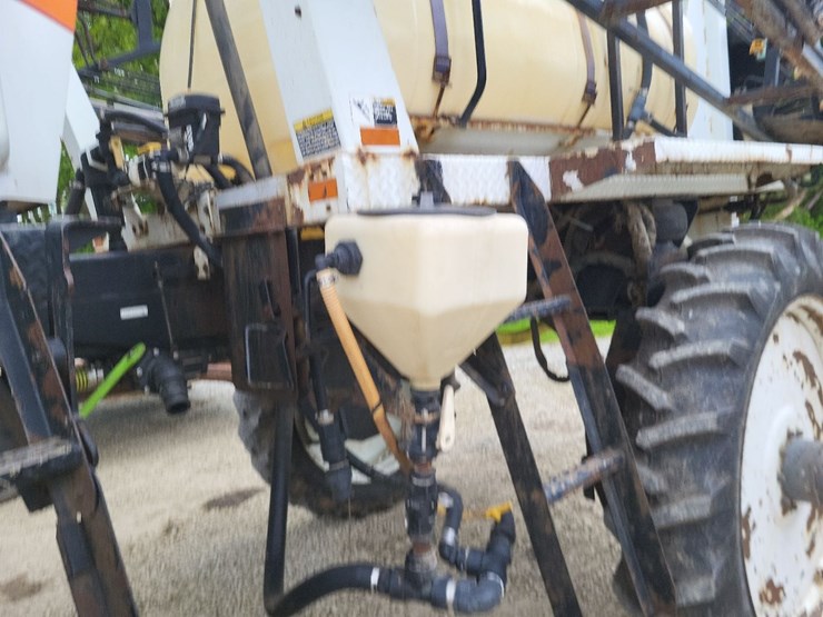 wilmar-765-sprayer-w/sprayer-trailer-image-17