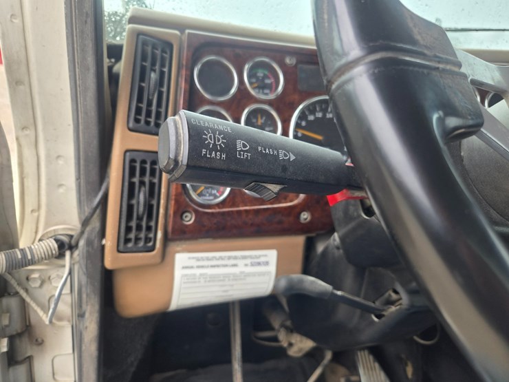 #24355-•-2004-mack-cv713-granite-dump-truck-image-90
