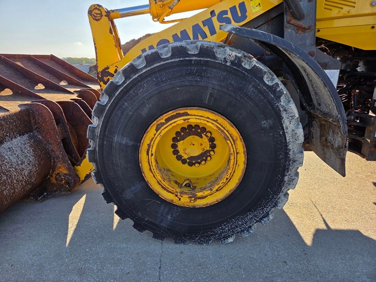 2018-komatsu-wa380-image-20