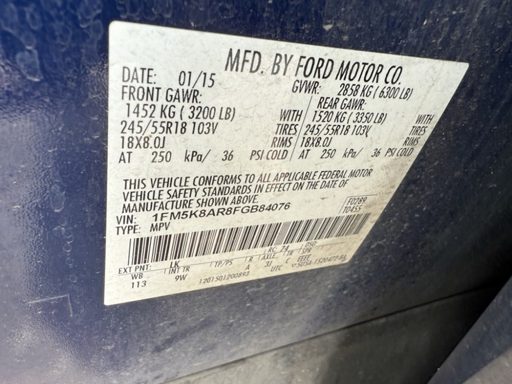 2015-ford-explorer-image-10