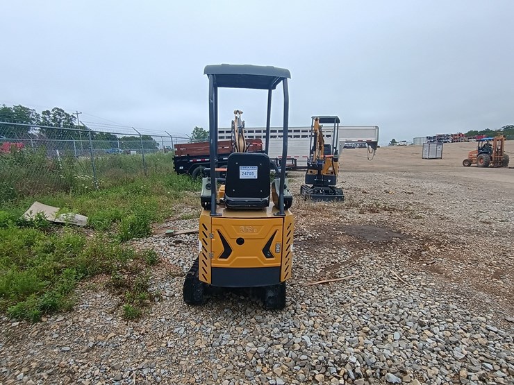 #24705-•-2025-agt-mx12rx-mini-escavator-image-2
