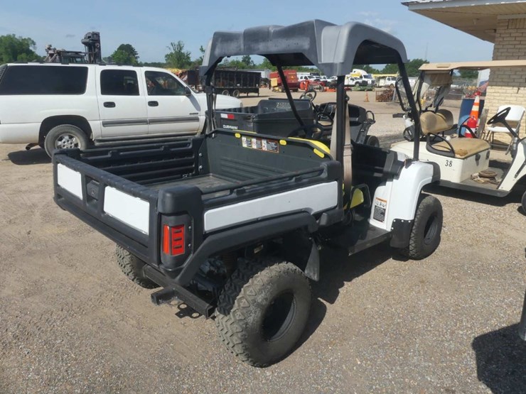 john-deere-gator-image-3