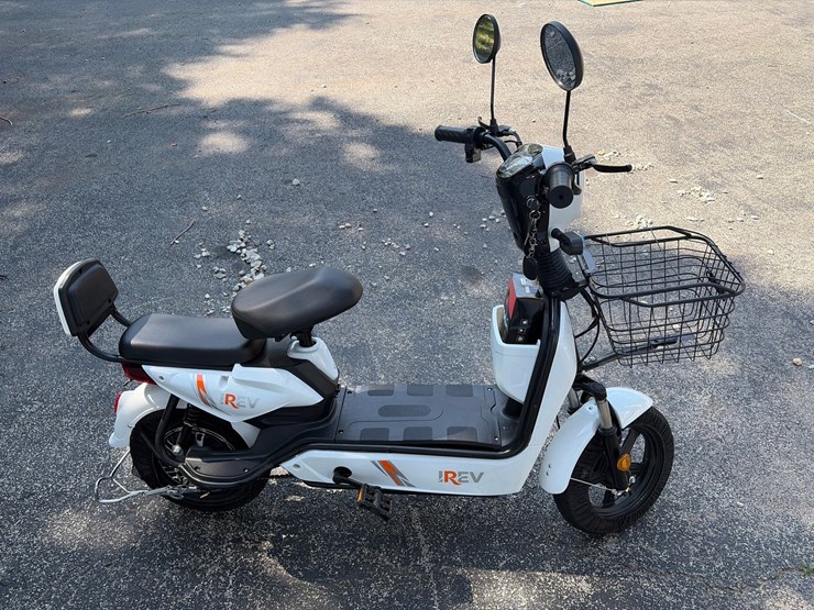#36-•-unused-irev-electric-bike-image-2