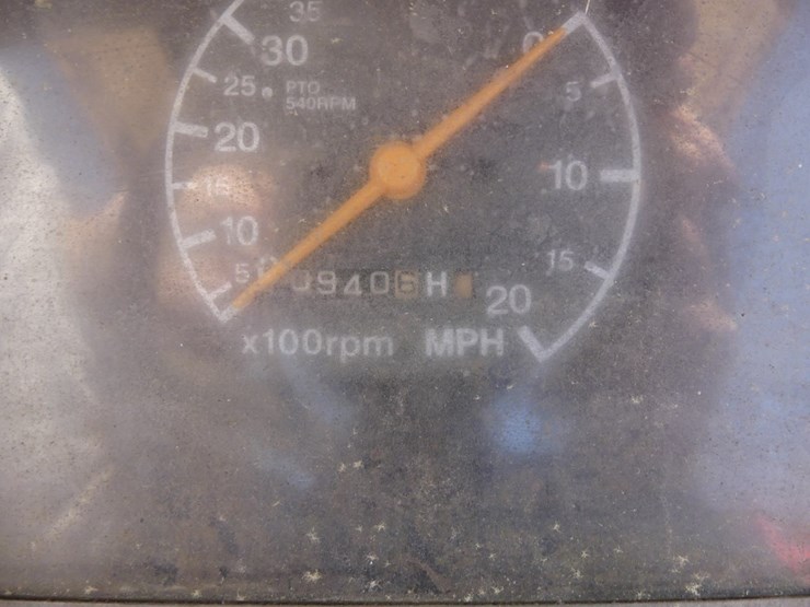 mahindra-2310-image-14