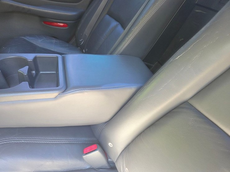2003-pontiac-bonneville-sle-car-image-22