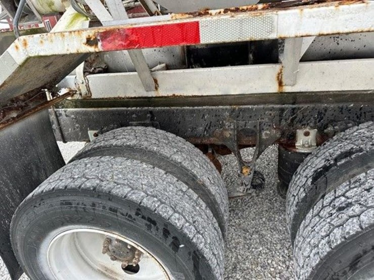 2006-case-ih-8600-image-17