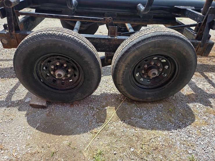 2025-32'-ez-haul-hay-handler-round-bale-trailer-image-18