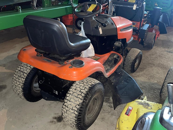 husqvarna-lta-18538-lawn-tractor-image-9