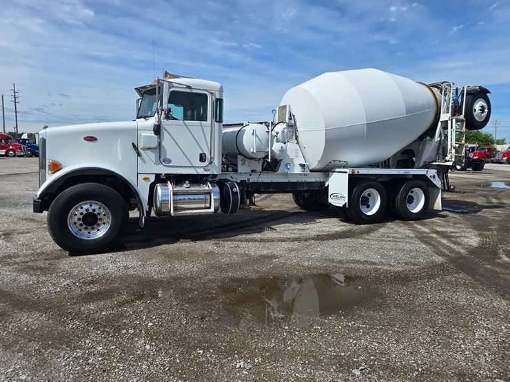 2014-peterbilt-365-image-6