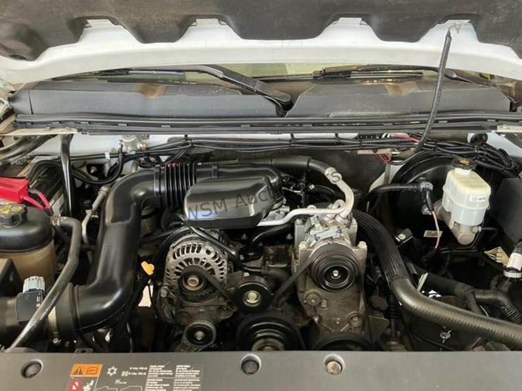 2012-chevrolet-silverado-1500-image-10