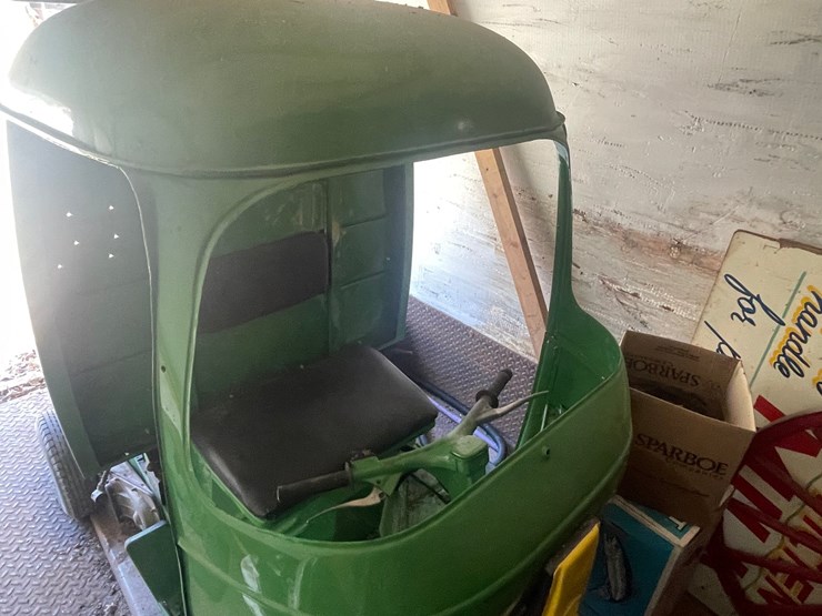 #112-•-1958-bajaj-mini-semi-(turtle-lake,-wi)-image-25