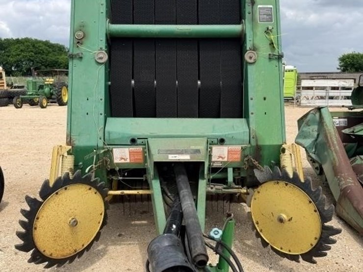 john-deere-435-image-2