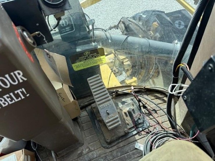 1998-ag-chem-rogator-854-image-39