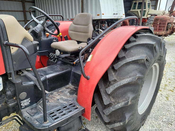 2006-case-ih-jx1075c-image-18