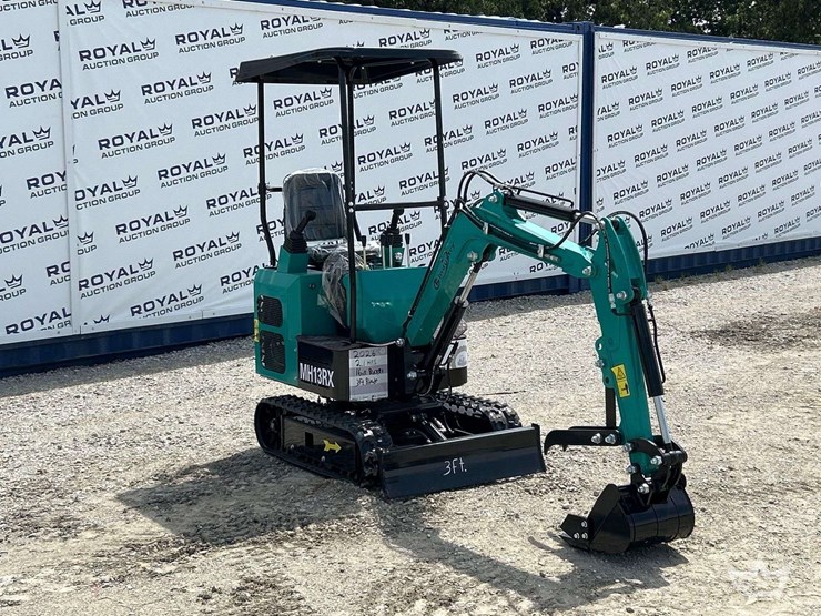 mini-excavator-image-4