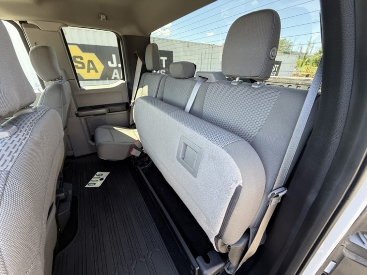 2018-ford-f150-xlt-image-22