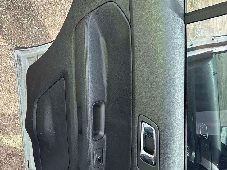 2017-ford-explorer-image-20