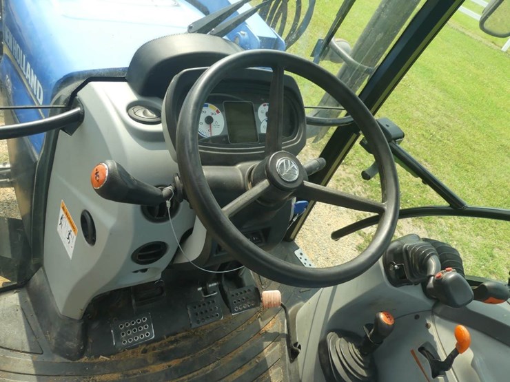 new-holland-t4.95-image-15