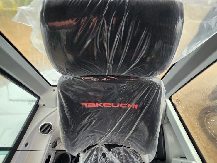 #24032-•-2024-takeuchi-tv350r-excavator-image-92