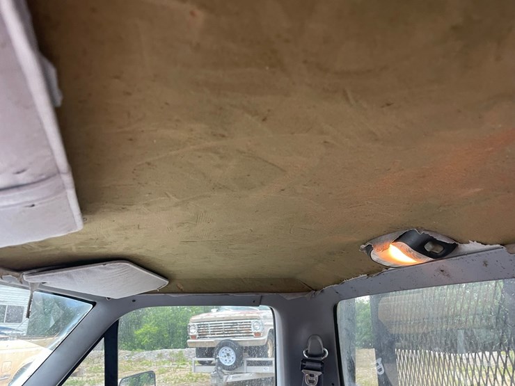 1997-ford-f350-image-22