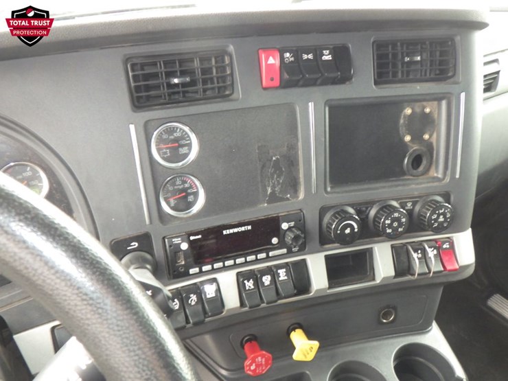 2022-kenworth-t680-image-18