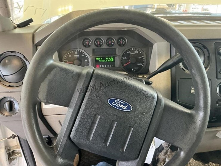 2008-ford-f450-image-21