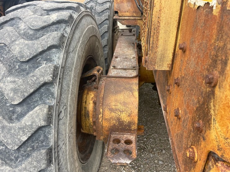 caterpillar-12g-image-12