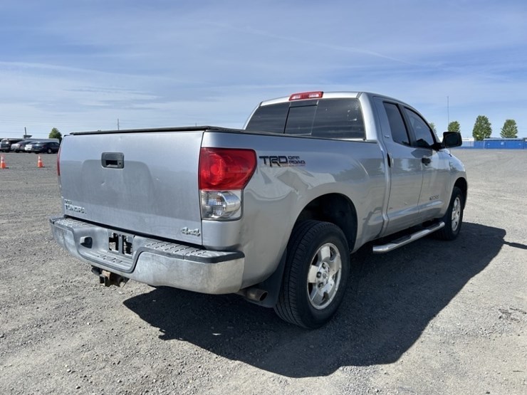 2007-toyota-tundra-sr5-image-5