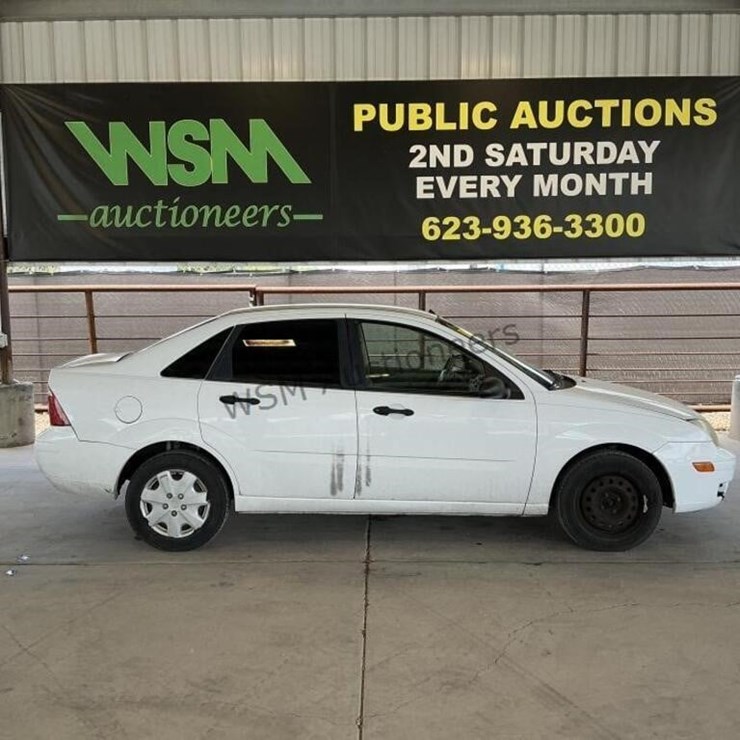 2005 Ford Focus SDN