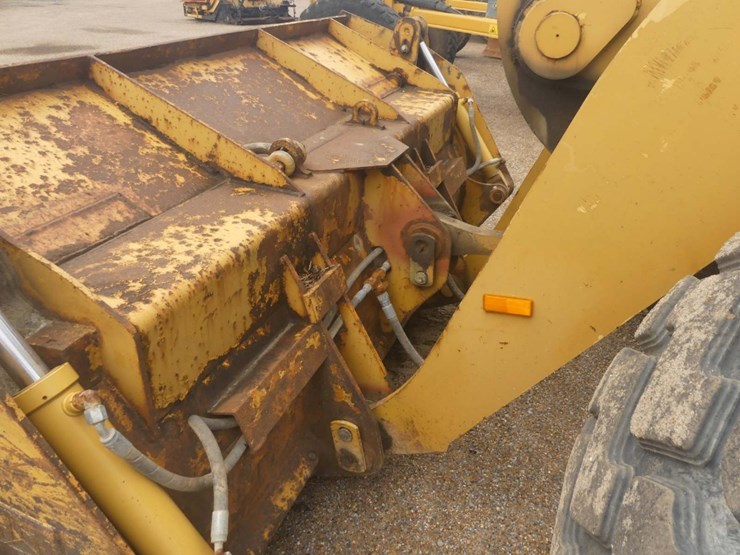 2006-caterpillar-928gz-image-9