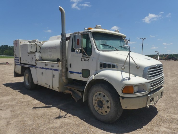 2007-caterpillar-c7-image-2