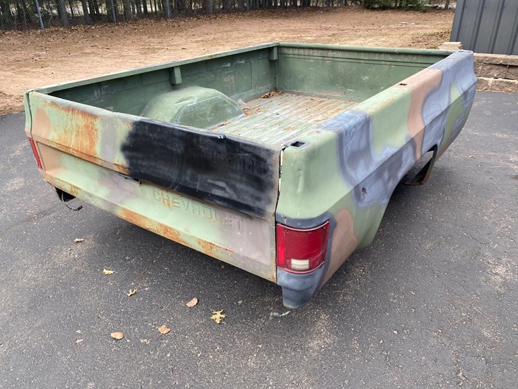 #144-•-1986-chevy-d30-8'-long-box-bed-image-5