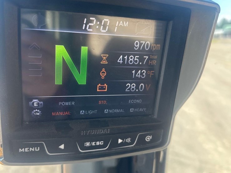 2011-hyundai-hl730-9-image-34
