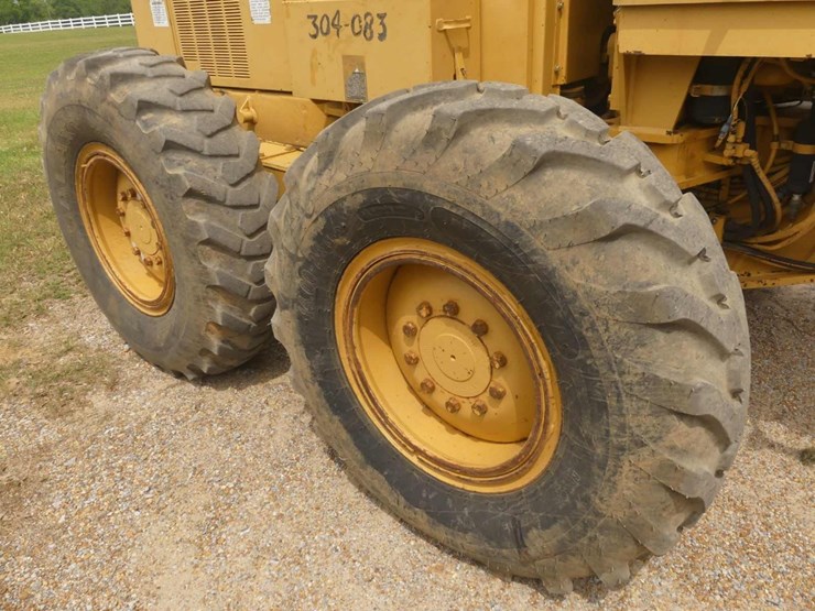 caterpillar-12h-image-12
