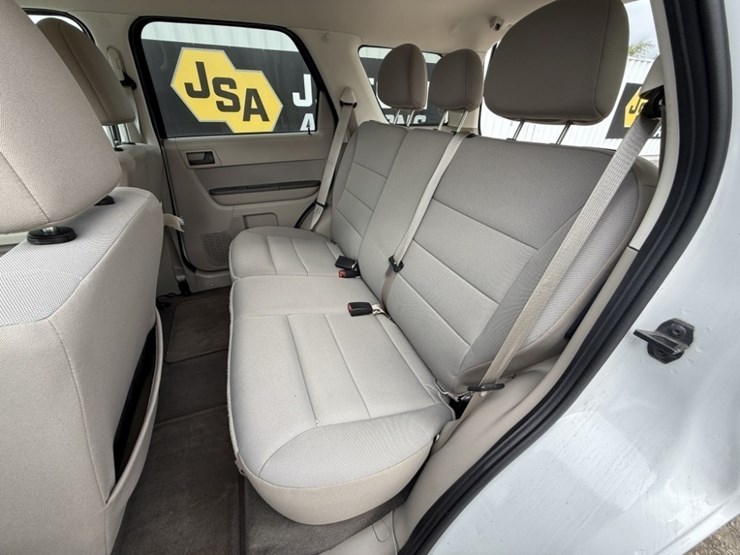 2011-ford-escape-hybrid-image-20