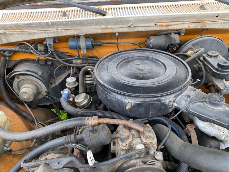 1985-dodge-150-image-36