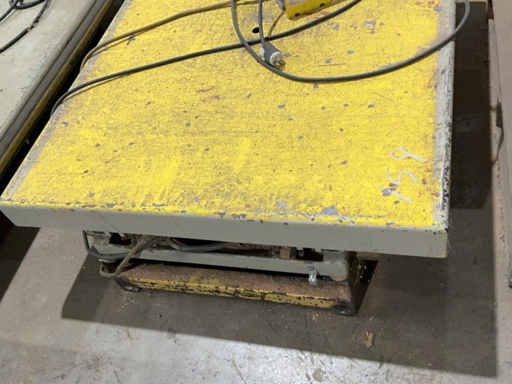 #159-•-scissor-lift-image-2