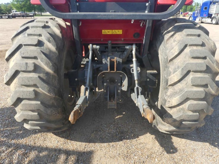 massey-ferguson-2860e-image-4