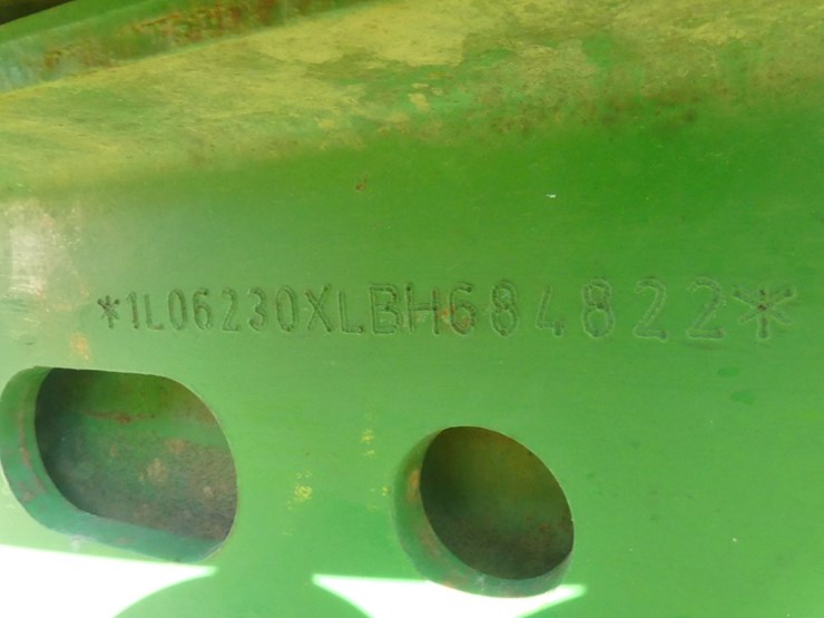 2011-john-deere-6230-image-10