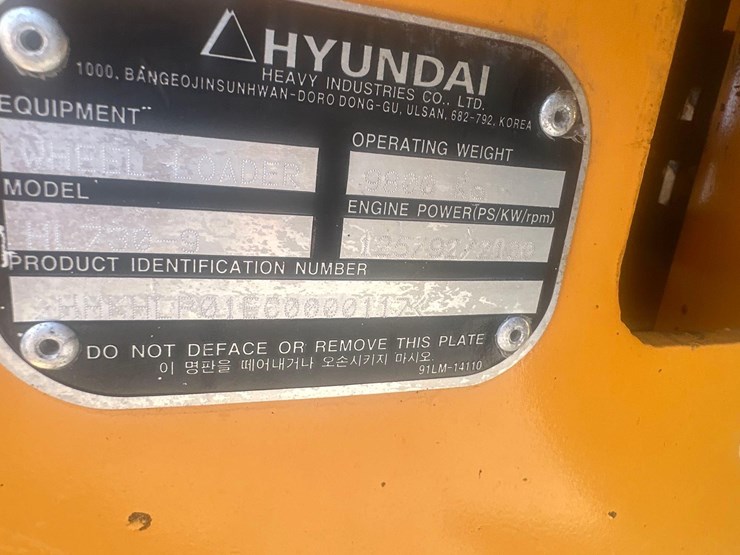 2011-hyundai-hl730-9-image-17