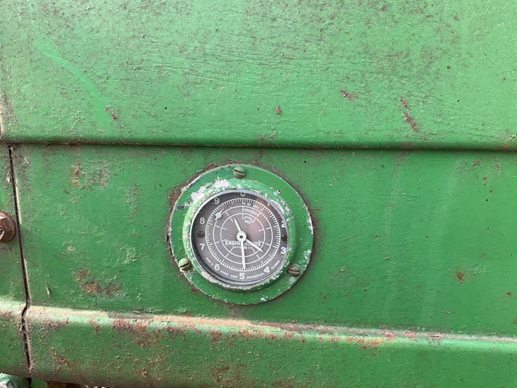 john-deere-b-image-11