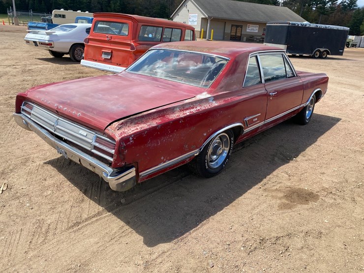 #121-•-1965-oldsmobile-442-(no-title)-(nitke-yard-mosinee,-wi)-image-5
