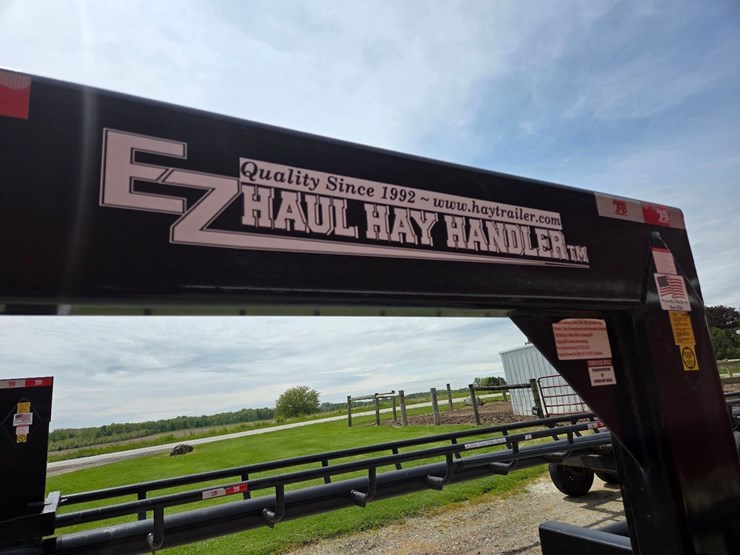 2025-32'-ez-haul-hay-handler-round-bale-trailer-image-22