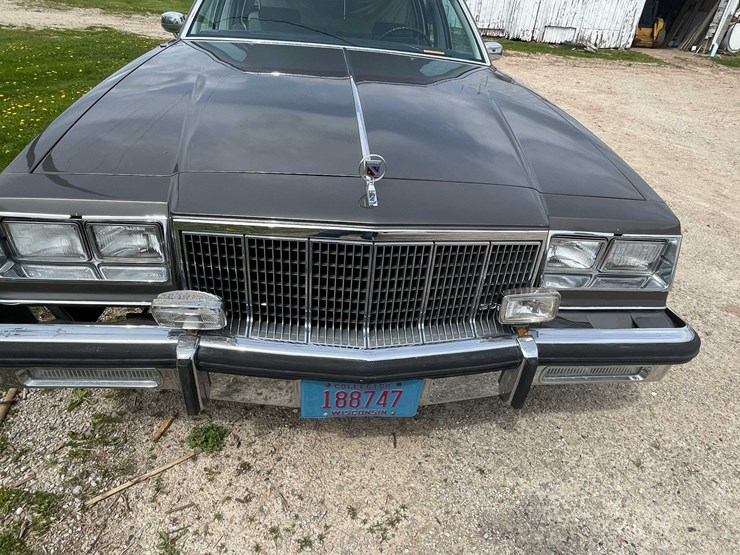 #140-•-1983-buick-park-avenue-(title-in-delay)-(kaukauna,-wi)-image-10